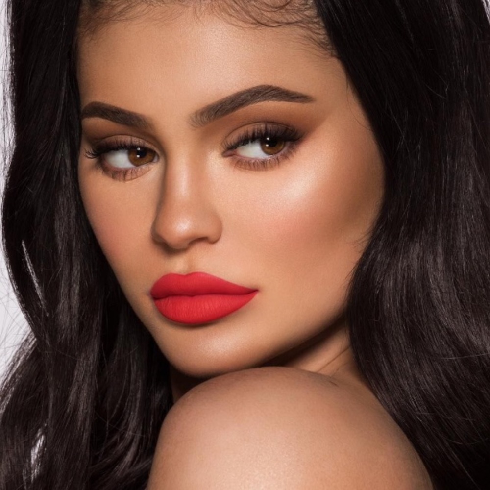 Kylie Jenner Lipstick Boss